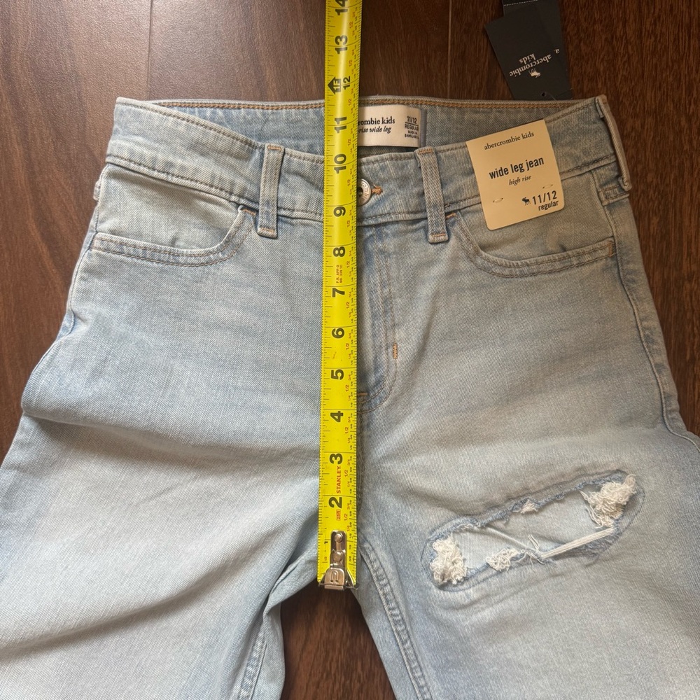 Abercrombie Kids Wide Leg High Rise Jeans Light Wash Size 11/12 Regular - Picture 11 of 12